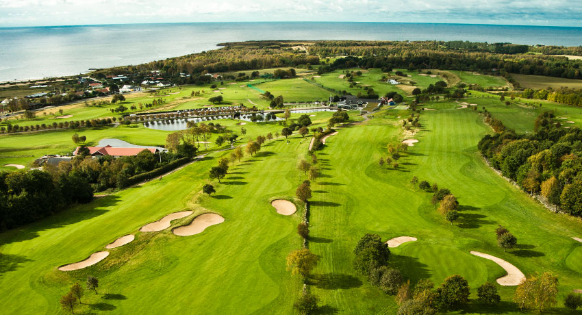 Flygbild över Ringenäs Golf, Hotell & Konferens i Halmstad